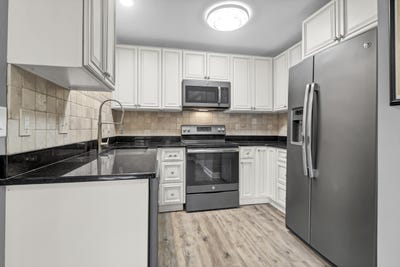 /international/us/7911-windfern-court-north-charleston-sc-110108937530/