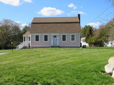/international/us/1278-central-st-east-bridgewater-ma-110107850304/