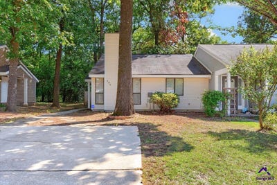 /international/us/290-somerset-drive-warner-robins-ga-110110255927/