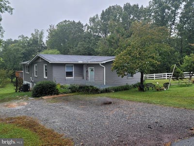 /international/us/14736-n-rapidan-road-fredericksburg-va-110119964772/