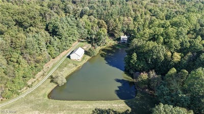 /international/us/8097-ore-hill-road-sw-stone-creek-oh-110110371838/