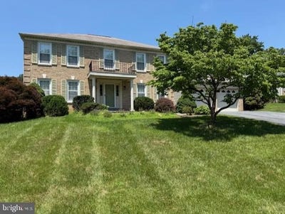 /international/us/2408-laurelwood-ter-silver-spring-md-110100995879/
