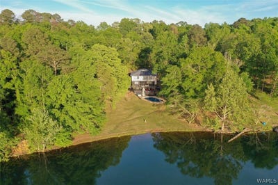 /international/us/15710-edwardian-drive-northport-al-110120489211/