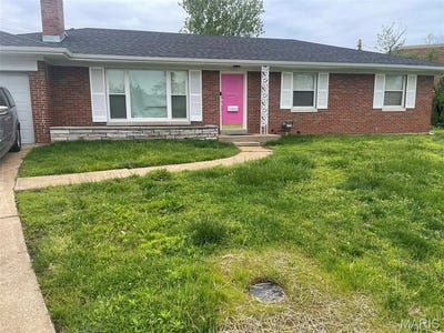/international/us/8638-mayflower-court-st-louis-mn-110108336121/