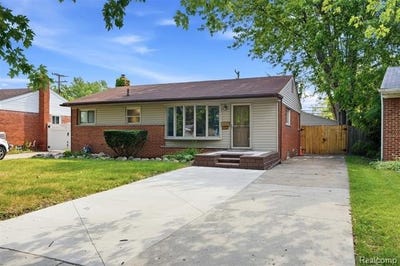 /international/us/8245-roosevelt-street-taylor-mi-110108679540/