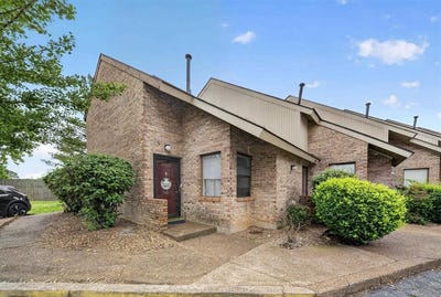 /international/us/4303-loft-cove-owensboro-ky-110108343414/