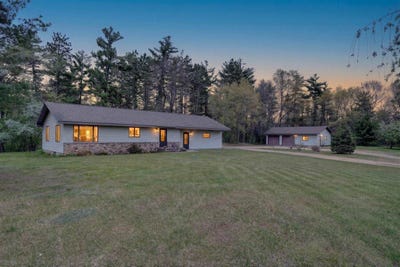 /international/us/7530-s-state-highway-13-wisconsin-rapids-wi-110108139735/