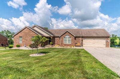 /international/us/381-kings-trace-drive-berea-ky-110100848458/?lang=zh-tw