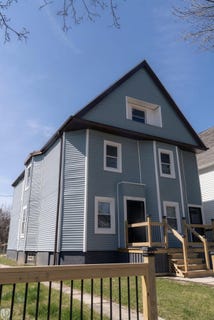 /international/us/2163-n-38th-st-milwaukee-wi-110108391697/