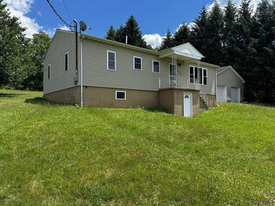 /international/us/109-zallar-street-johnstown-pa-110109551953/