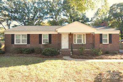 /international/us/109-hardin-street-chester-sc-110103116734/