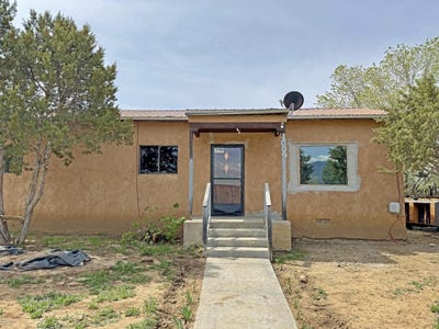 /international/us/1009-camino-de-la-serna-taos-nm-110107340137/