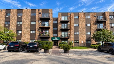 /international/us/8970-n-parkside-avenue-des-plaines-il-110120065920/