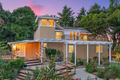 /international/us/825-skyward-dr-aptos-ca-110096333324/