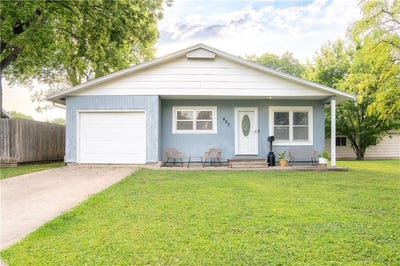 /international/us/423-n-ohio-street-iola-ks-110101453877/?lang=zh-tw