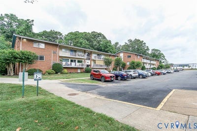 /international/us/5616-crenshaw-road-henrico-va-110108821173/