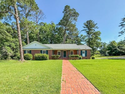 /international/us/800-brookside-ave-geneva-al-110100399203/