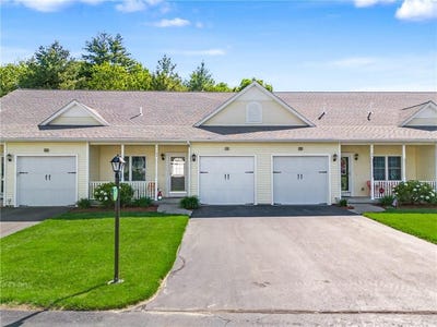 /international/us/40-old-louisquisset-pike-north-smithfield-ri-110108626535/