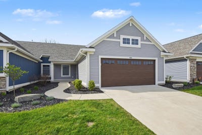 /international/us/984-harper-woods-drive-sw-byron-center-mi-110107663827/