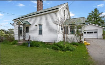 /international/us/62-bridge-street-colebrook-nh-110108580115/