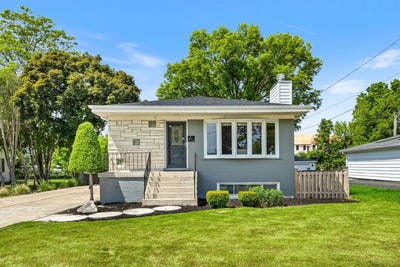 /international/us/564-w-harrison-road-lombard-il-110108413171/