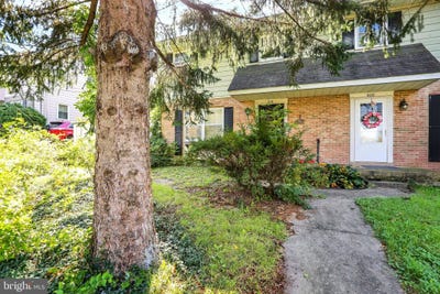 /international/us/810-philadelphia-avenue-reading-pa-110120627639/
