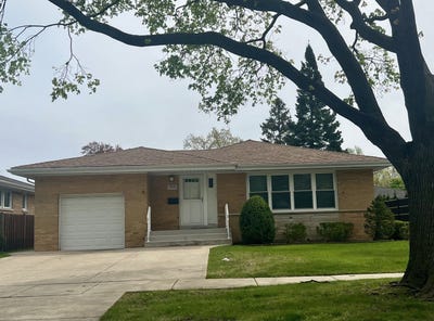 /international/us/709-n-russel-street-mount-prospect-il-110100764476/