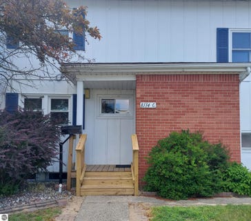 /international/us/8114-colorado-street-oscoda-mi-110100971627/