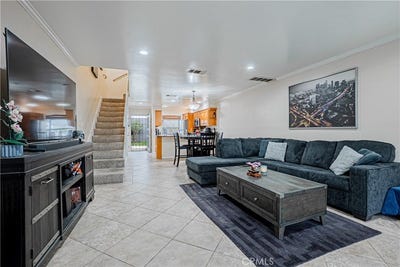 /international/us/25301-pine-creek-lane-wilmington-ca-110098338676/