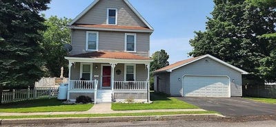 /international/us/34-barbara-street-malone-ny-110101483226/