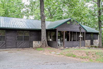 /international/us/759-ridgefield-drive-sevierville-tn-110101222666/