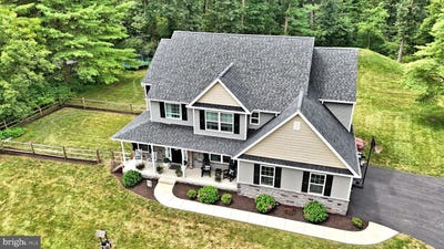/international/us/2312-little-rd-perkiomenville-pa-110101122203/