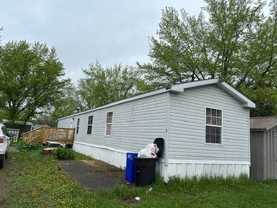 /international/us/7-peony-lane-fultonville-ny-110099268774/