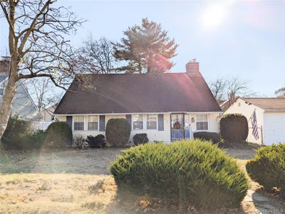 /international/us/806-oliver-avenue-westbury-ny-110108880369/
