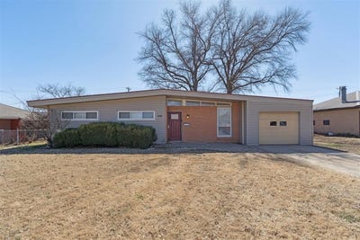 /international/us/307-fairview-avenue-blackwell-ok-110106317019/