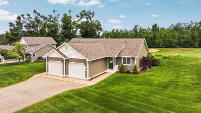 /international/us/4810-tee-lane-gaylord-mi-110109186539/