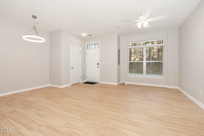 /international/us/311-gilman-lane-raleigh-nc-110108476185/