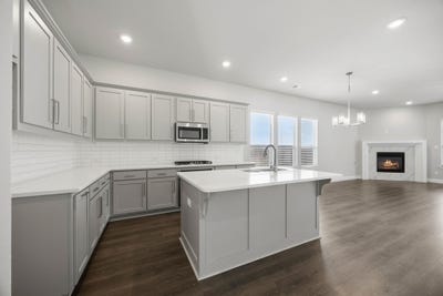 /international/us/428-waters-edge-drive-hickory-creek-tx-110106786691/