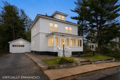 /international/us/12-emerson-street-sanford-me-110108022882/