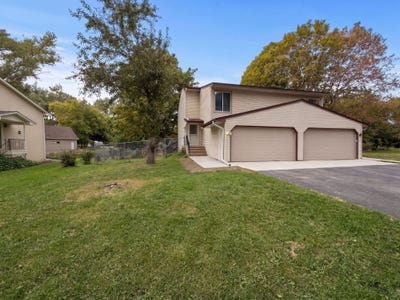 /international/us/15391-trillium-circle-eden-prairie-mn-110110405253/