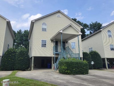 /international/us/2009-river-drive-greenville-nc-110101064258/
