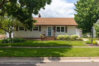 /international/us/1220-seymour-street-grand-ledge-mi-110100719810/