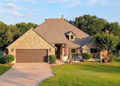 /international/us/1188-riverwood-trail-cleburne-tx-110108228570/