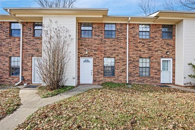 /international/us/1421-n-nashville-avenue-russellville-ar-110105275421/