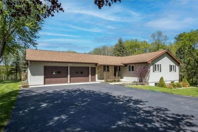 /international/us/100-stony-creek-circle-mankato-twp-mn-110108032881/