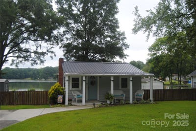 /international/us/1180-w-shore-drive-lancaster-sc-110101311806/?lang=en