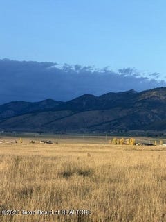 /international/us/pinky-winky-drive-lot-26-etna-wy-110120496649/