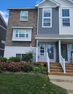 /international/us/7365-e-ramsey-parkway-nw-ramsey-mn-110109192695/