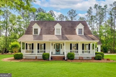 /international/us/5012-old-groveland-road-pembroke-ga-110107458993/