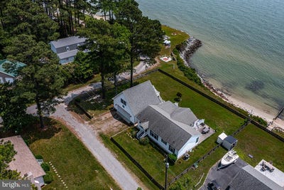 /international/us/13-leming-avenue-reedville-va-110120114853/
